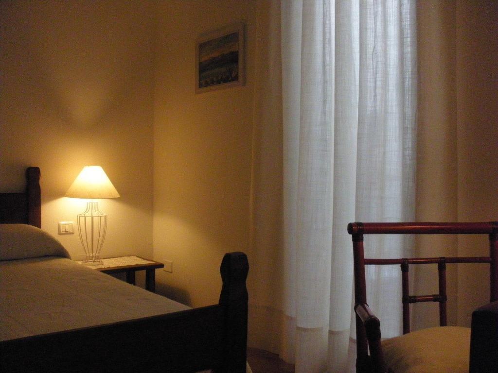 סטינטינו B&B Il Gatto Pescatore חדר תמונה